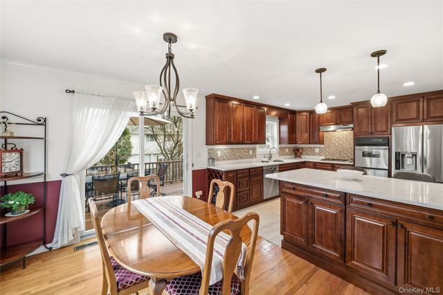 1 Anne Place, Pleasantville, NY 10570