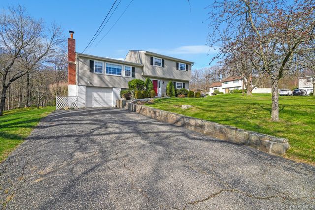 1 Anne Place, Pleasantville, NY 10570