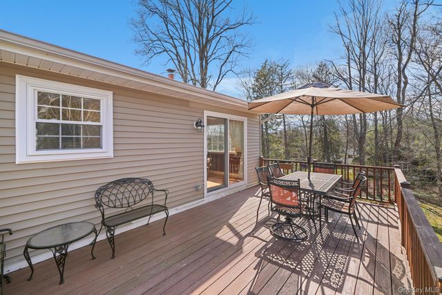 1 Anne Place, Pleasantville, NY 10570