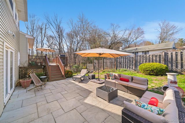 1 Anne Place, Pleasantville, NY 10570