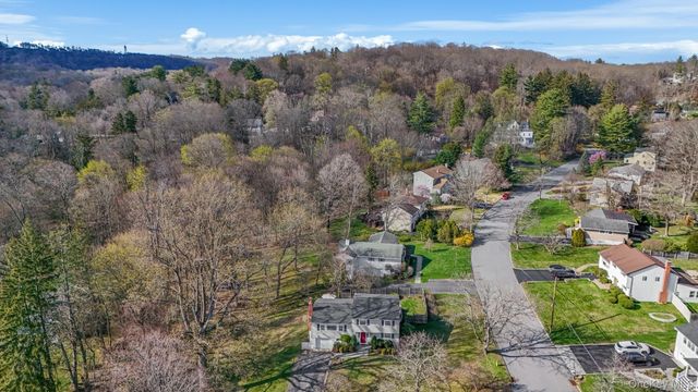 1 Anne Place, Pleasantville, NY 10570