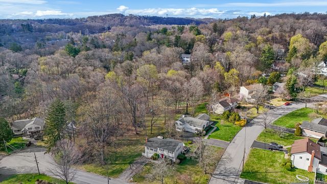 1 Anne Place, Pleasantville, NY 10570