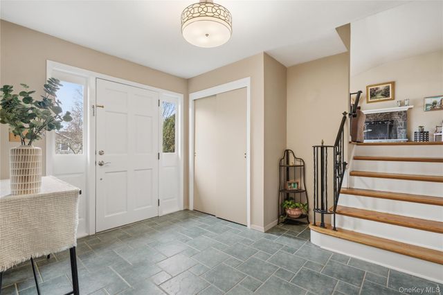 1 Anne Place, Pleasantville, NY 10570
