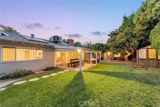 13913 Sunset Dr, Whittier, CA 90602