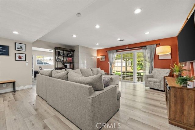 13913 Sunset Dr, Whittier, CA 90602