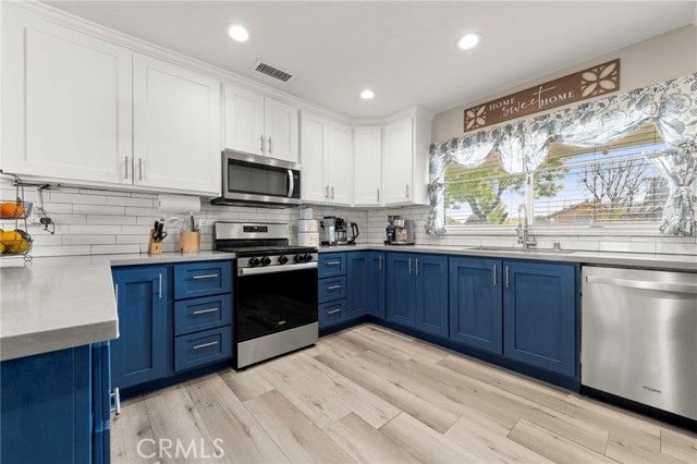 13913 Sunset Dr, Whittier, CA 90602