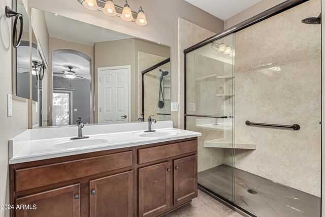 975 W HEATHERWOOD Street, Queen Creek, AZ 85140