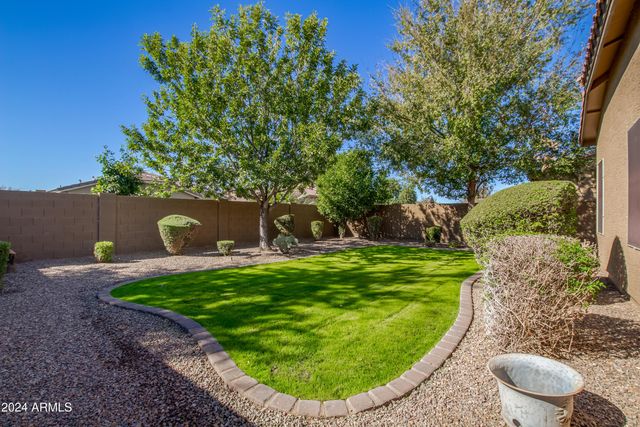 975 W HEATHERWOOD Street, Queen Creek, AZ 85140