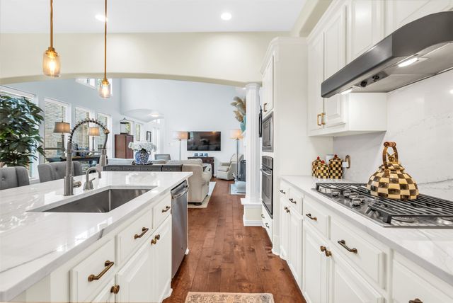 2400 Greymoore Drive, Frisco, TX 75034