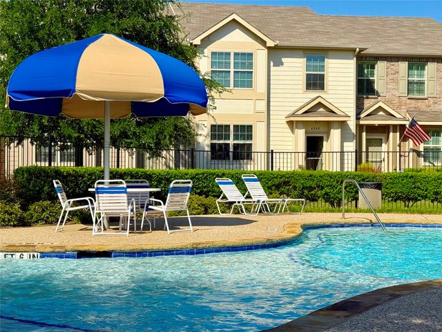 6948 Carrington Lane, Fort Worth, TX 76137