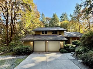 17514 164th Avenue NE, Woodinville, WA 98072
