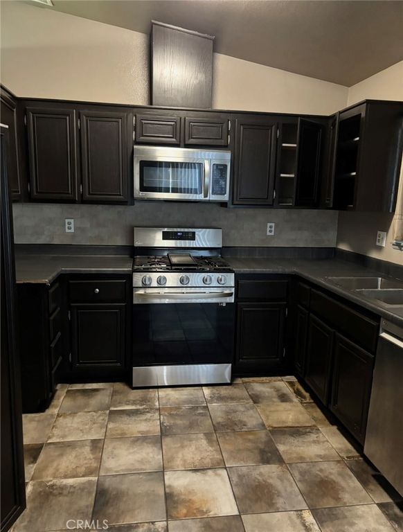 14561 Victor, Moreno Valley, CA 92553 — photo 5