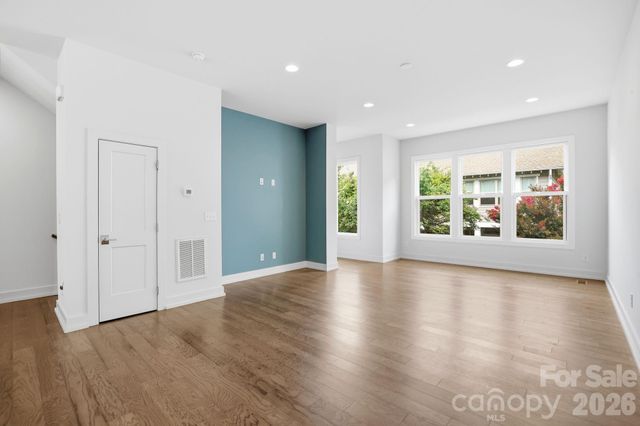 1207 E 36th Street 6, Charlotte, NC 28205