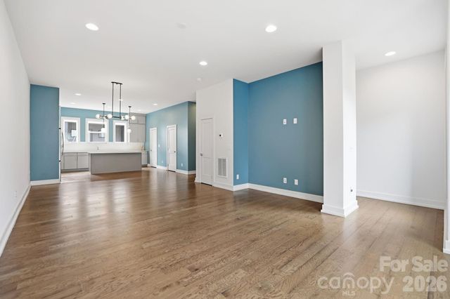 1207 E 36th Street 6, Charlotte, NC 28205