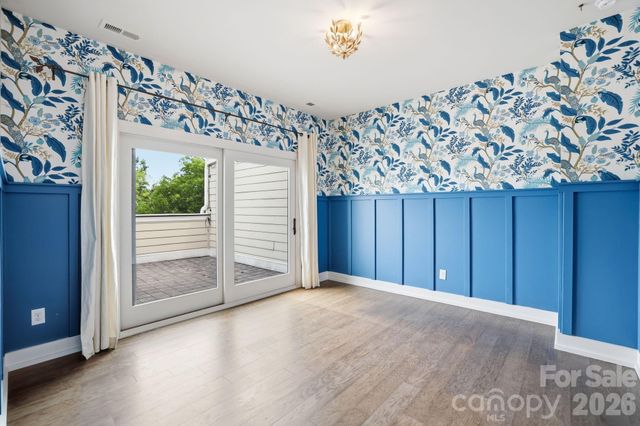 1207 E 36th Street 6, Charlotte, NC 28205