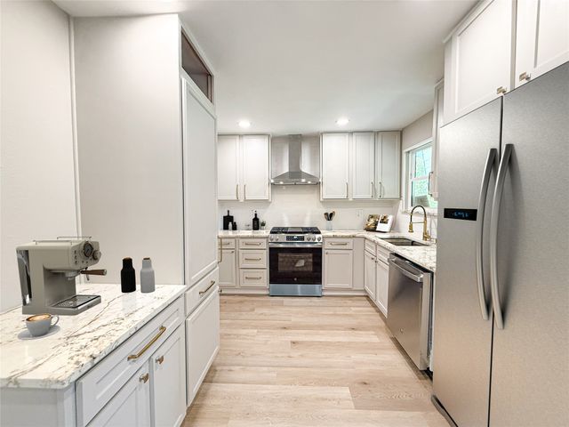 3061 Old North Road, Farmers Branch, TX 75234