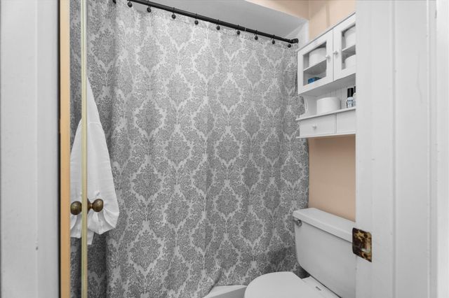 15110 Carols Way Drive, Houston, TX 77070