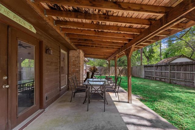 15110 Carols Way Drive, Houston, TX 77070