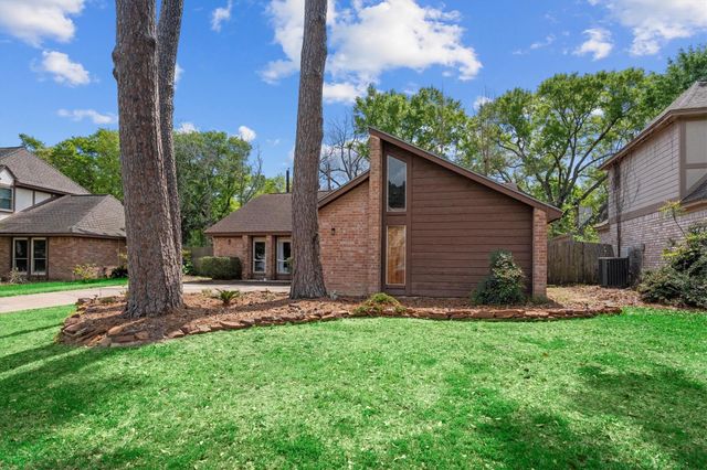 15110 Carols Way Drive, Houston, TX 77070