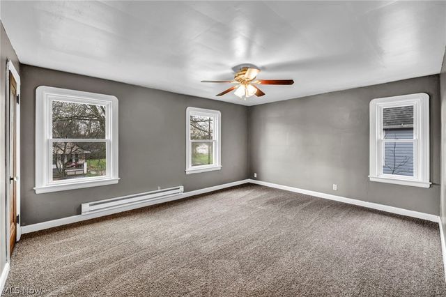 330 18th Street, Elyria, OH 44035
