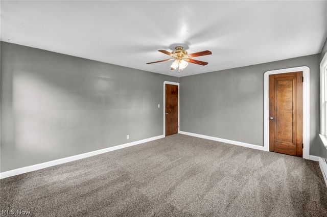 330 18th Street, Elyria, OH 44035