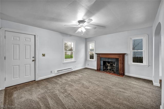 330 18th Street, Elyria, OH 44035