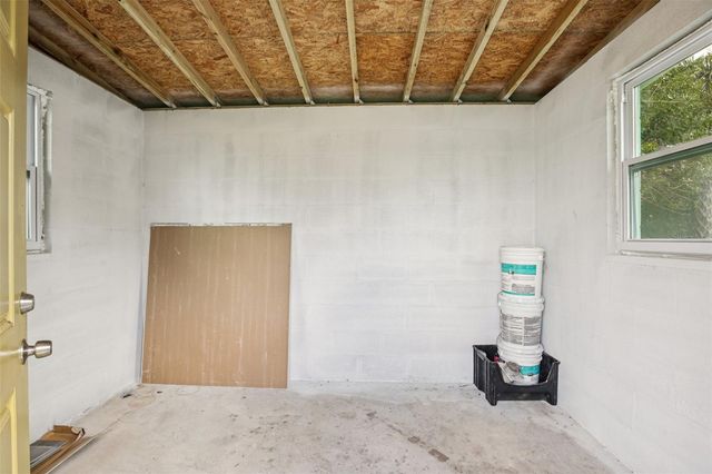 215 17TH STREET NW, Ruskin, FL 33570