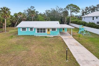 215 17TH STREET NW, Ruskin, FL 33570