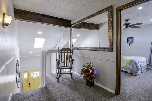 2205 Prestonwood Drive, Arlington, TX 76012