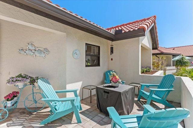 286 LAUREL HOLLOW DRIVE, Nokomis, FL 34275