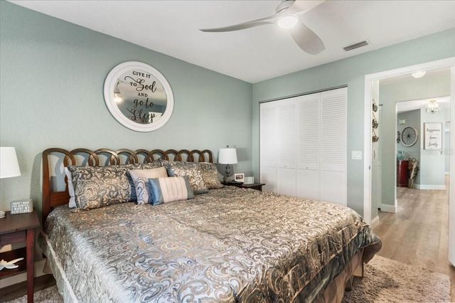 286 LAUREL HOLLOW DRIVE, Nokomis, FL 34275