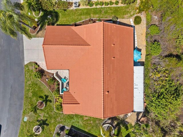 286 LAUREL HOLLOW DRIVE, Nokomis, FL 34275