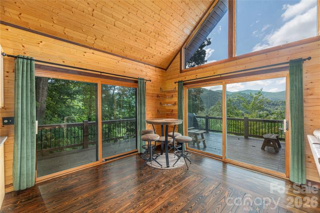 171 Jade Drive, Clyde, NC 28721