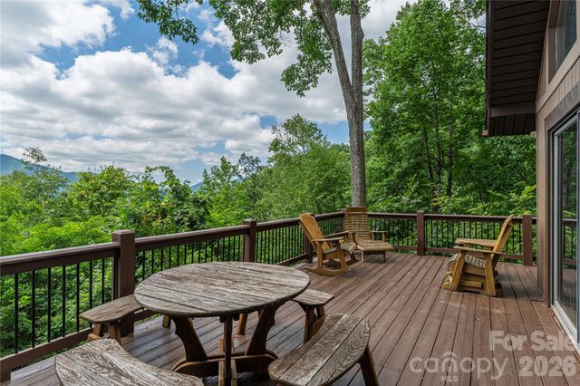 171 Jade Drive, Clyde, NC 28721