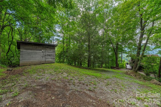 171 Jade Drive, Clyde, NC 28721