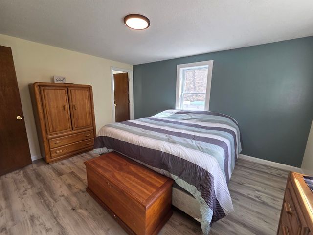 36 Grafton Pond Road, Enfield, NH 03748