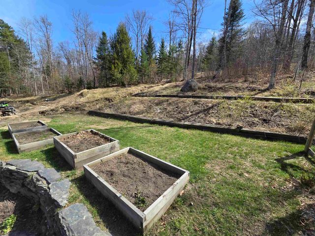 36 Grafton Pond Road, Enfield, NH 03748