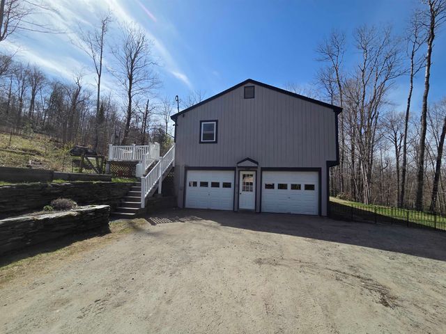 36 Grafton Pond Road, Enfield, NH 03748
