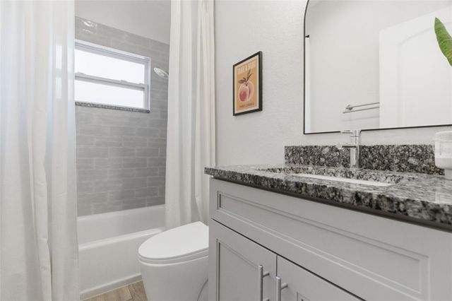 1016 GULF ROAD, Tarpon Springs, FL 34689