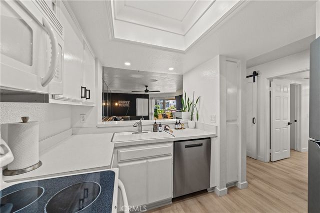 1200 Pacific Coast 106, Huntington Beach, CA 92648