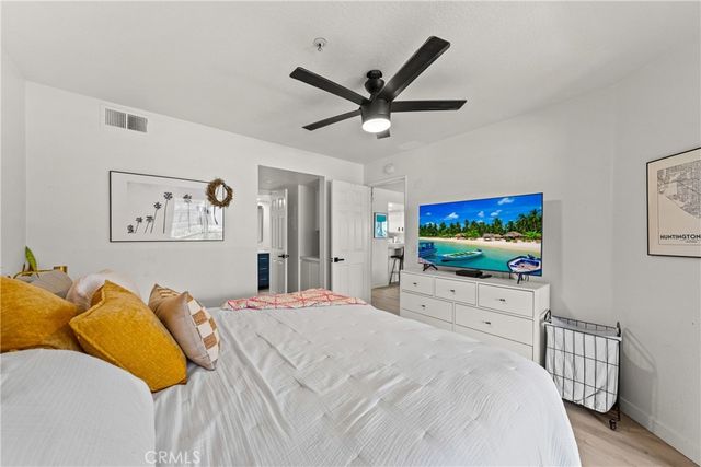 1200 Pacific Coast 106, Huntington Beach, CA 92648