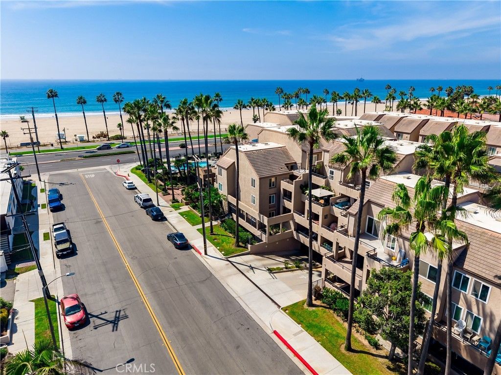 1200 Pacific Coast 106, Huntington Beach, CA 92648 — photo 2