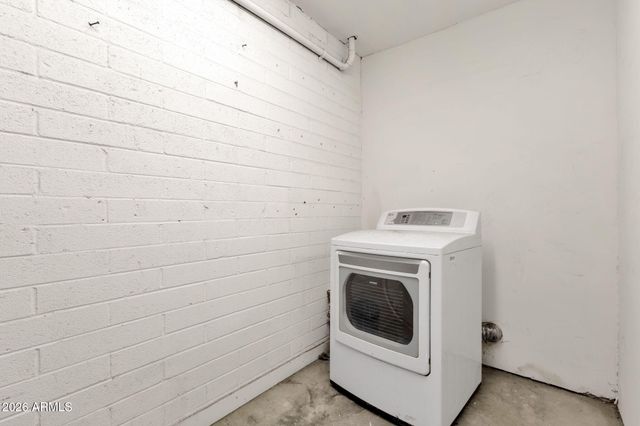 4615 E JONES Avenue, Phoenix, AZ 85040