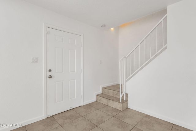 4615 E JONES Avenue, Phoenix, AZ 85040