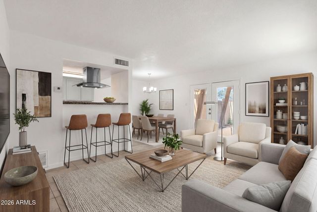 4615 E JONES Avenue, Phoenix, AZ 85040