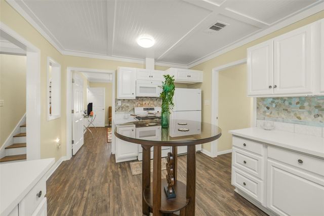 8622 Easthaven Boulevard, Houston, TX 77075