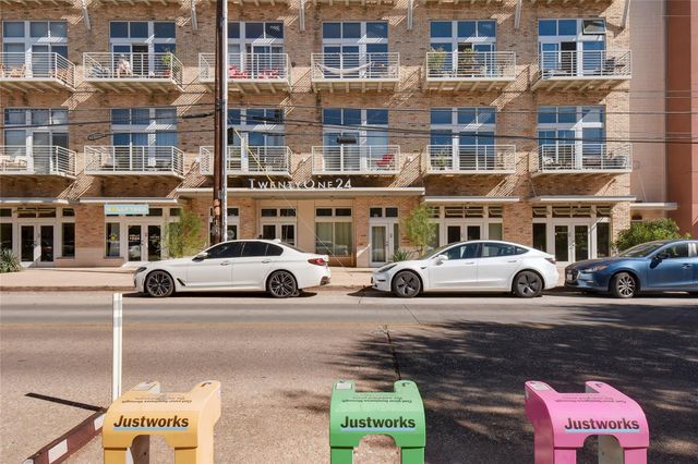 2124 E 6th ST E 205, Austin, TX 78702