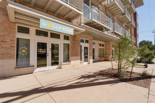 2124 E 6th ST E 205, Austin, TX 78702