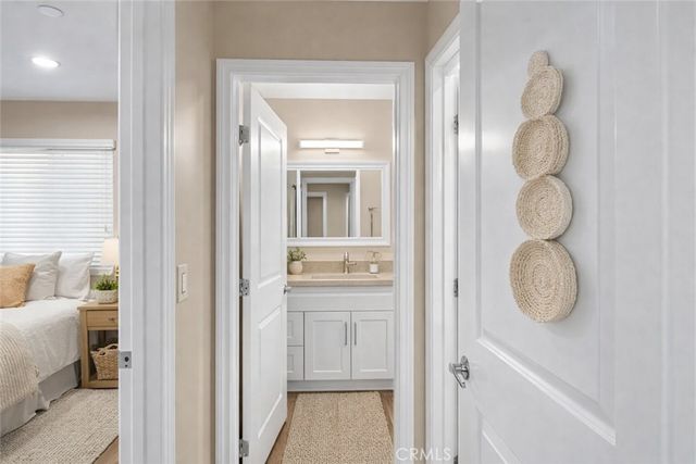 1111 ST N Mulberry, Compton, CA 90222