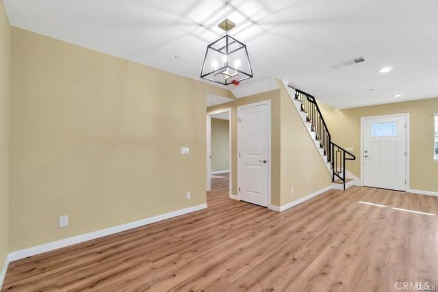 1111 ST N Mulberry, Compton, CA 90222